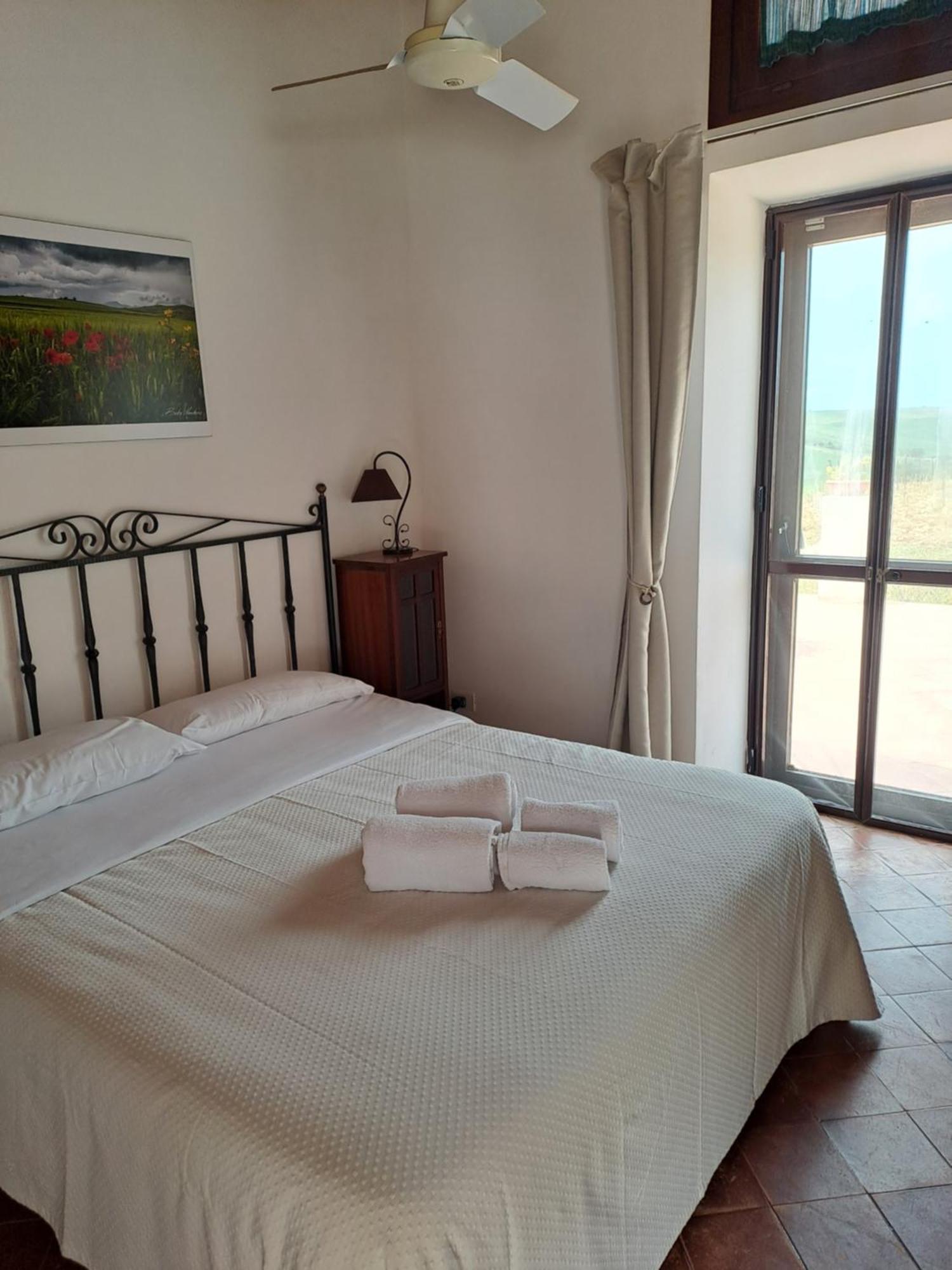 Fattoria Manostalla Villa Chiarelli Balestrate Exterior foto